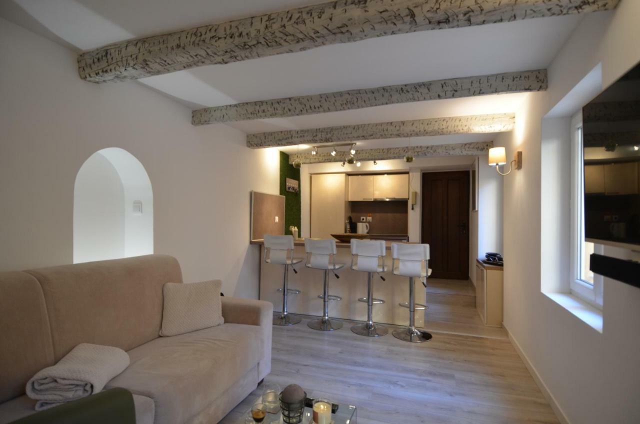 Duplex De Charme 4 Personnes Quartier Du Port A Nizza