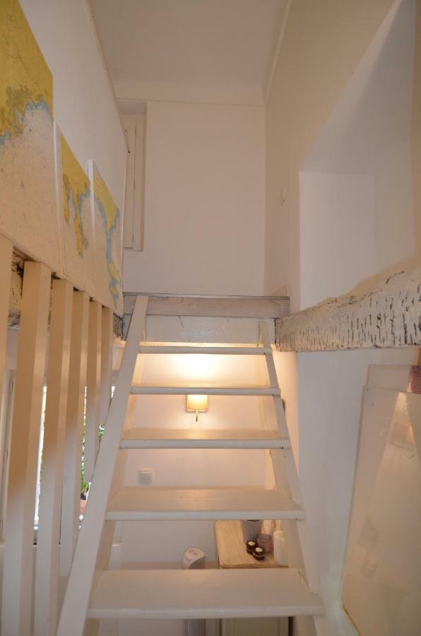 Duplex De Charme 4 Personnes Quartier Du Port A Apartment Nizza